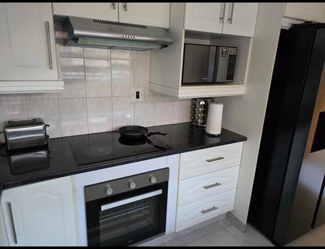 4 BEDROOM HOUSE FOR SALE IN WONDERBOOM